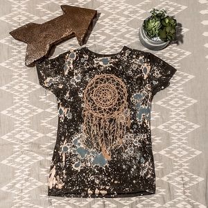 Grey bleached Graphic dream catcher shirt